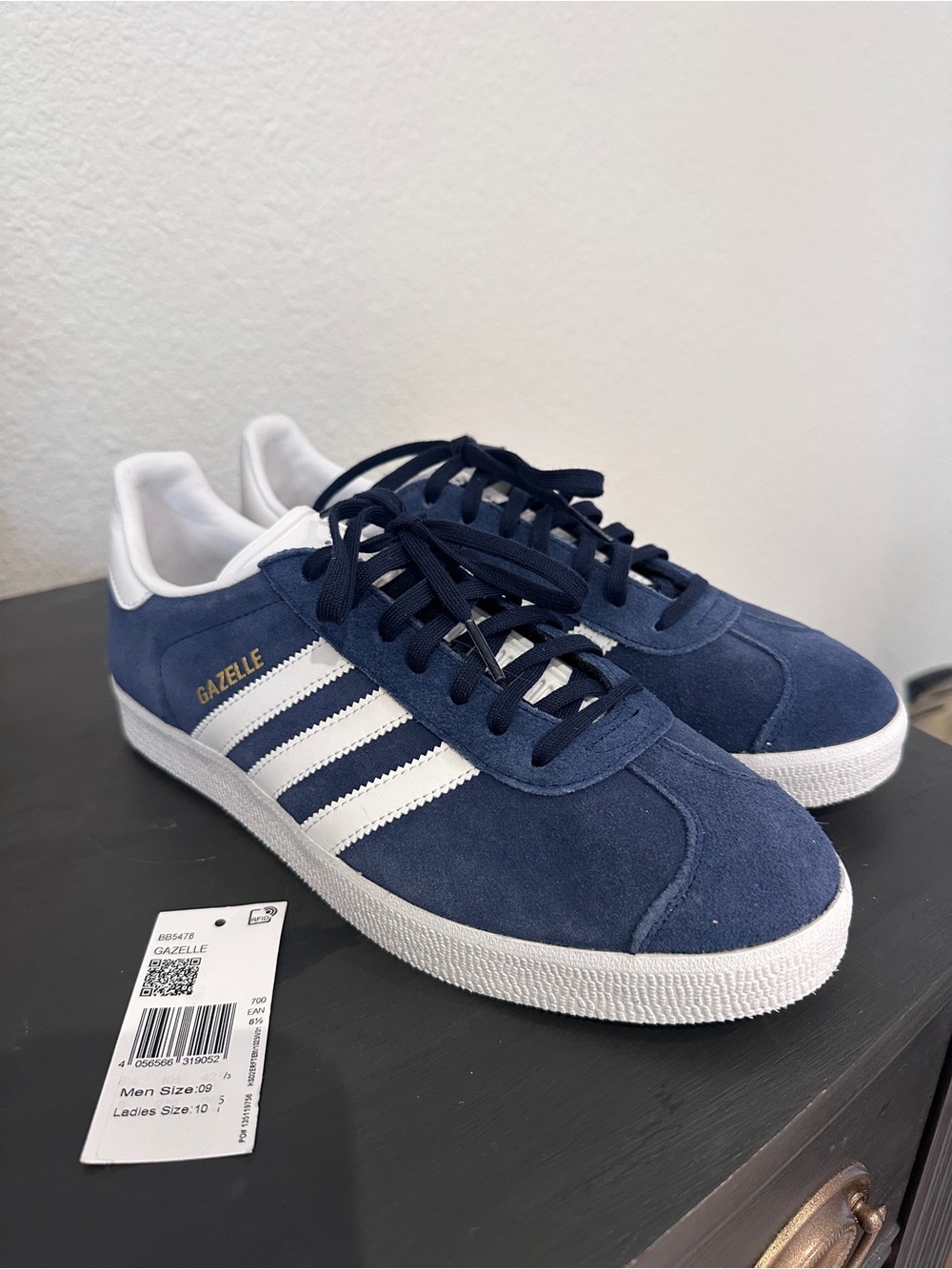 NEW Adidas Gazelle Navy White Suede Sneakers